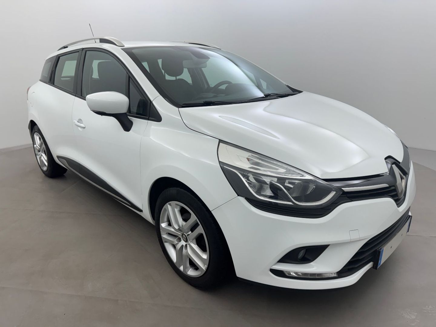 RENAULT CLIO IV ESTATE - ESTATE 0.9 TCE 90 ZEN (2018)