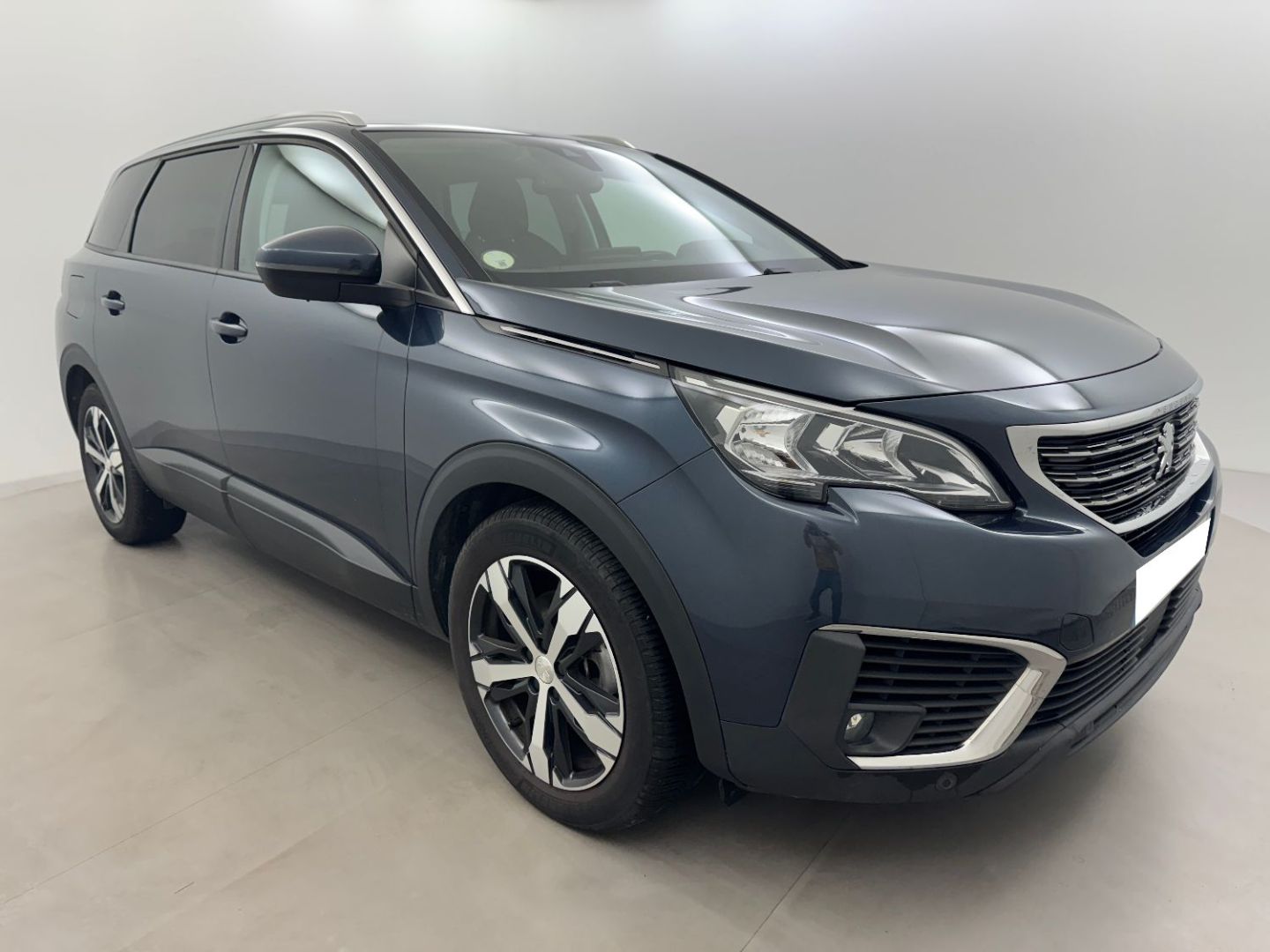 PEUGEOT 5008 - 1.6 BLUEHDI 120 ACTIVE BUSINESS 7PL (2018)