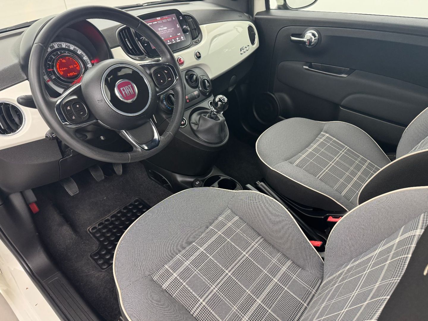 FIAT 500 - 1.0 Hybride 70 Lounge
