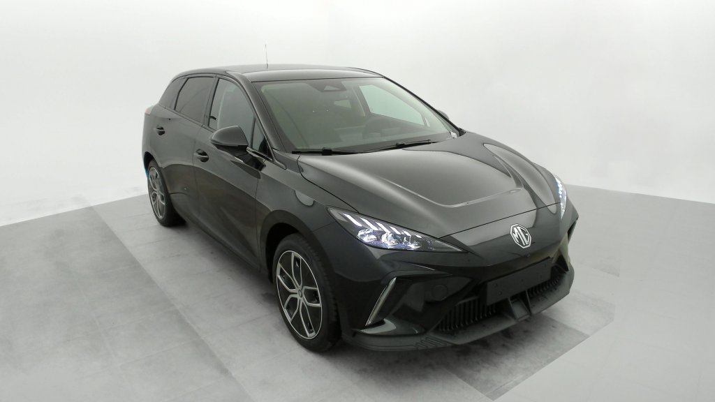 MG MG4 - ELECTRIC 64KWH - 150 KW 2WD LUXURY (2024)