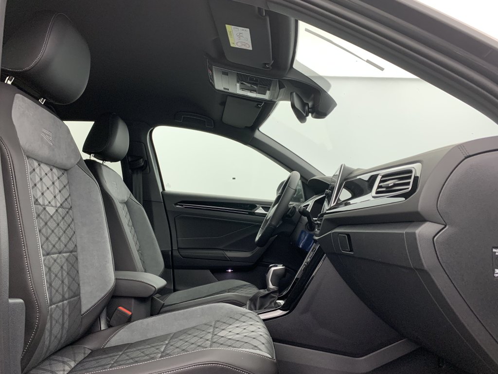 VOLKSWAGEN T-ROC - 1.5 TSI EVO2 150 START/STOP DSG7 R-LINE EDITION (2025)