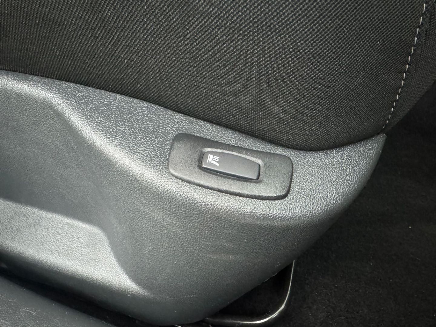 RENAULT CLIO IV ESTATE - ESTATE 0.9 TCe 90 ZEN