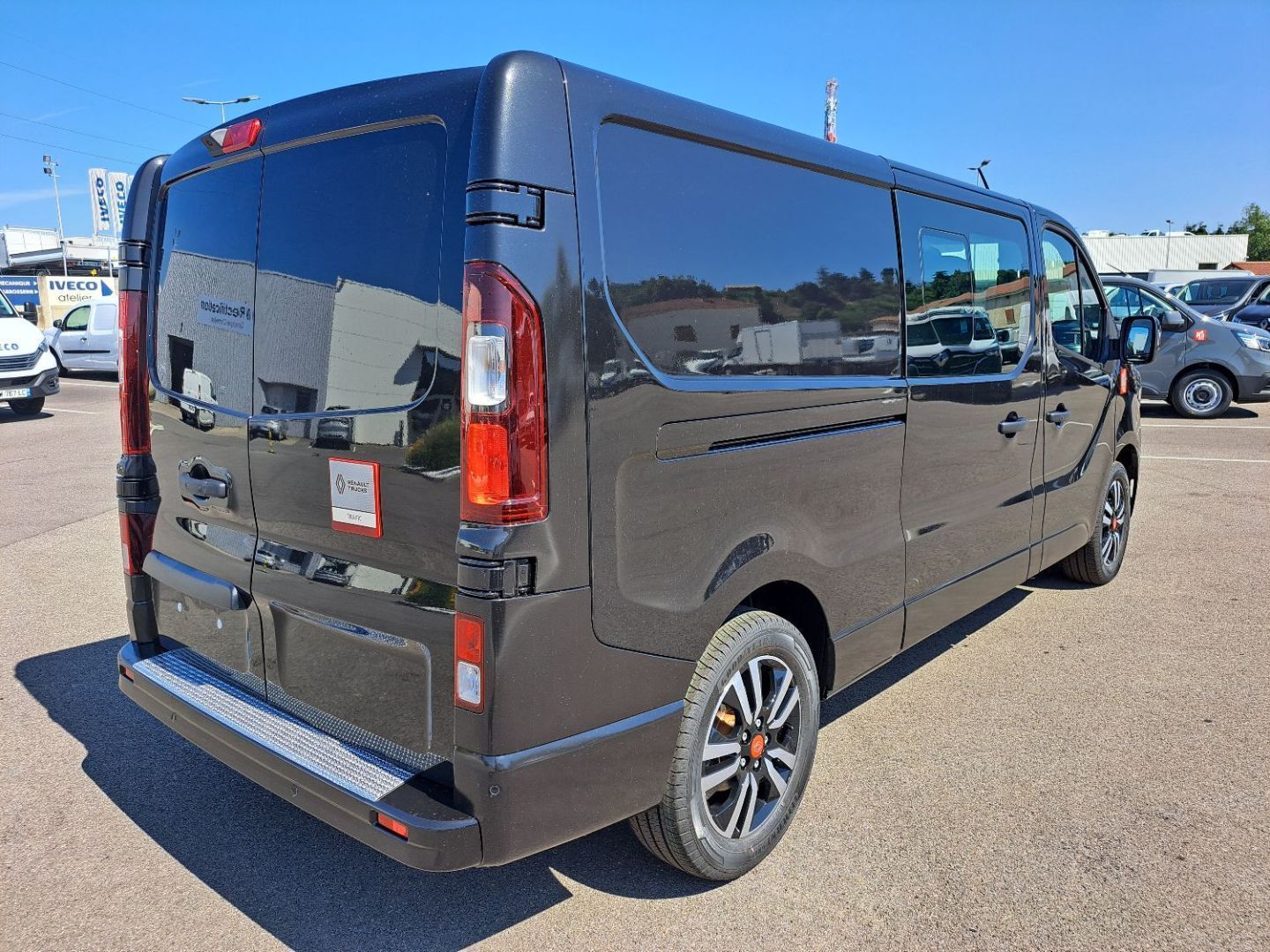 RENAULT TRAFIC CABINE APPROFONDIE - L2H1 3T BLUE DCI 170 BVA9 EXCLUSIVE 5PL
