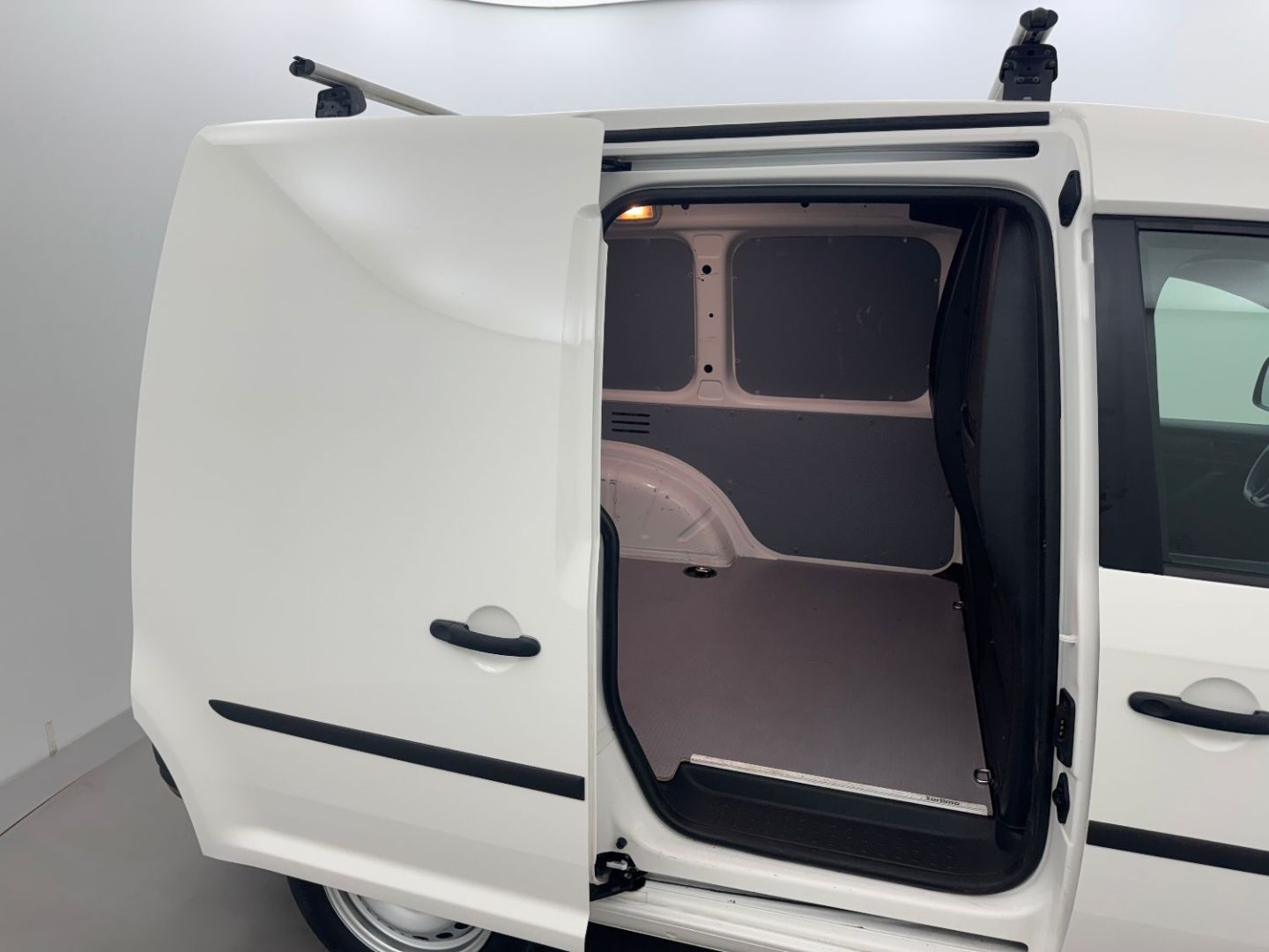 VOLKSWAGEN CADDY VAN - 2.0 TDI 102