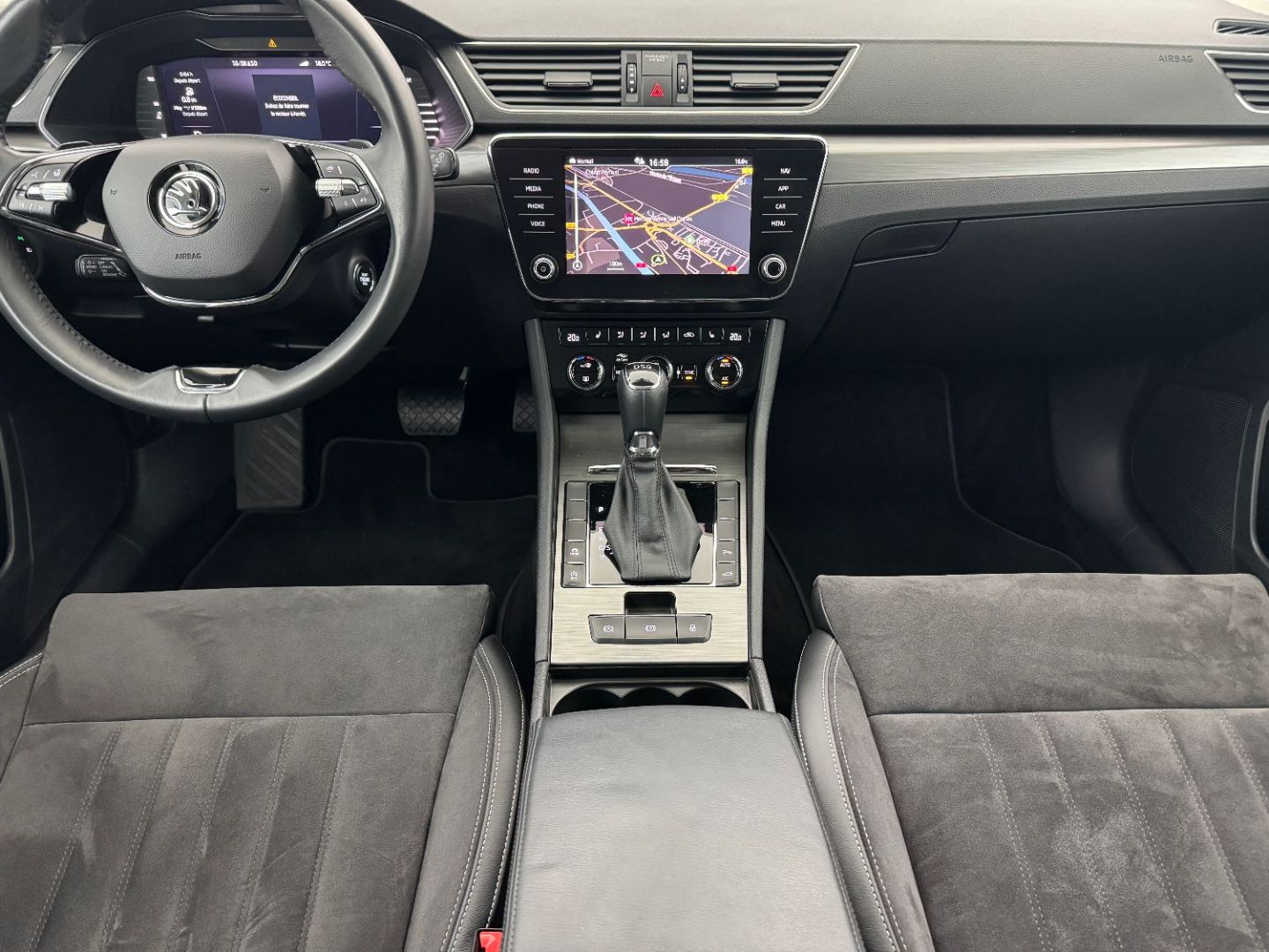 SKODA SUPERB - Combi 2.0 TDI 150 Style DSG7