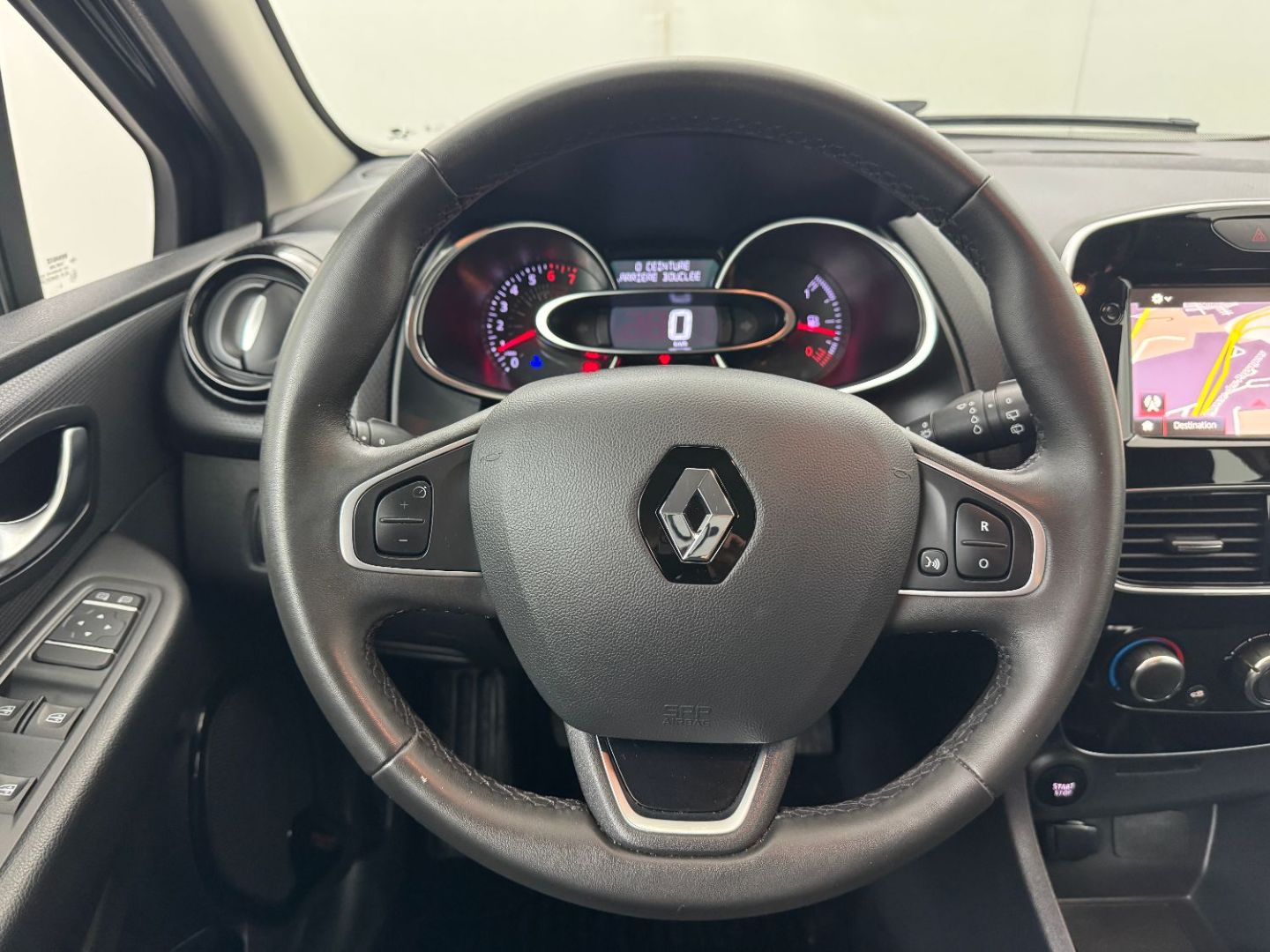 RENAULT CLIO IV ESTATE - Estate 0.9 TCe 90 Zen