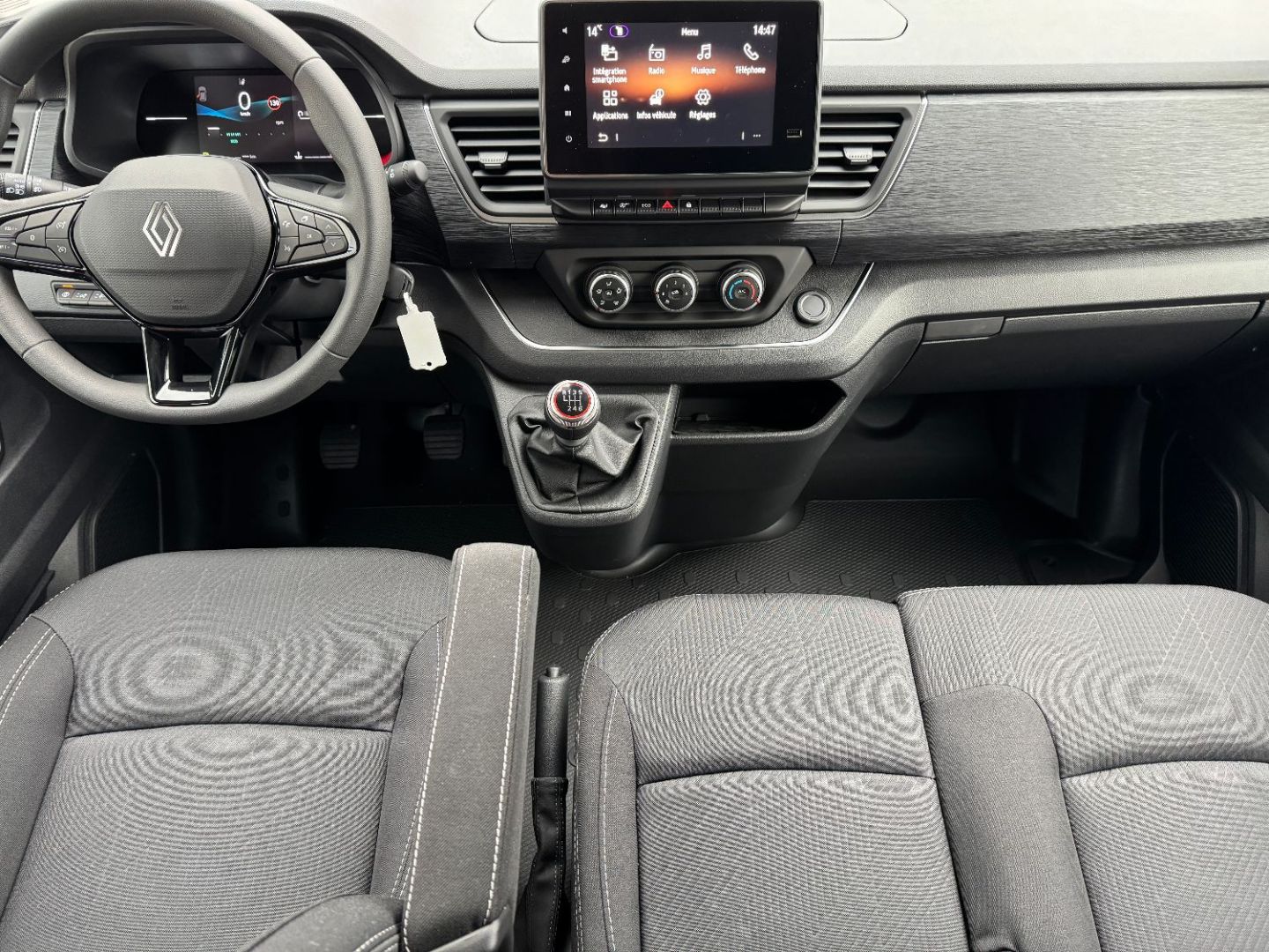 RENAULT TRAFIC COMBI - L2 Blue dCi 150 RED EDITION 9PL