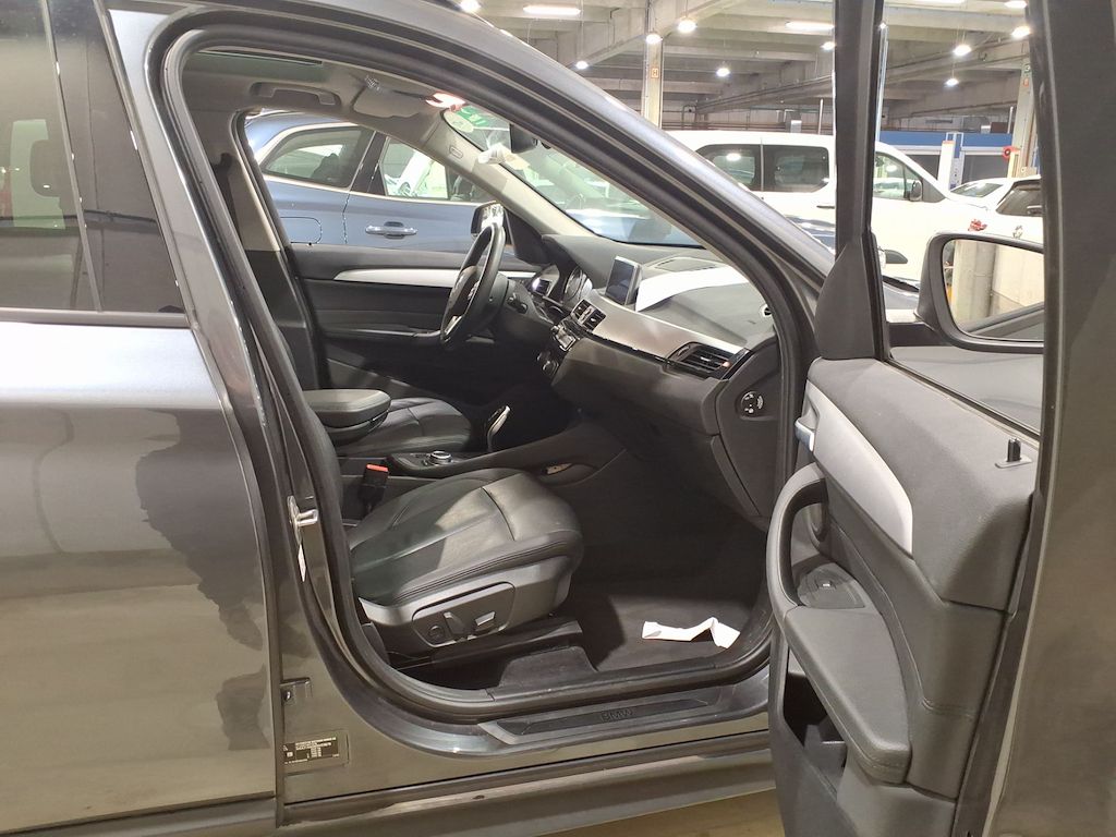 BMW X1 - sDrive 18i 136 Lounge BVA