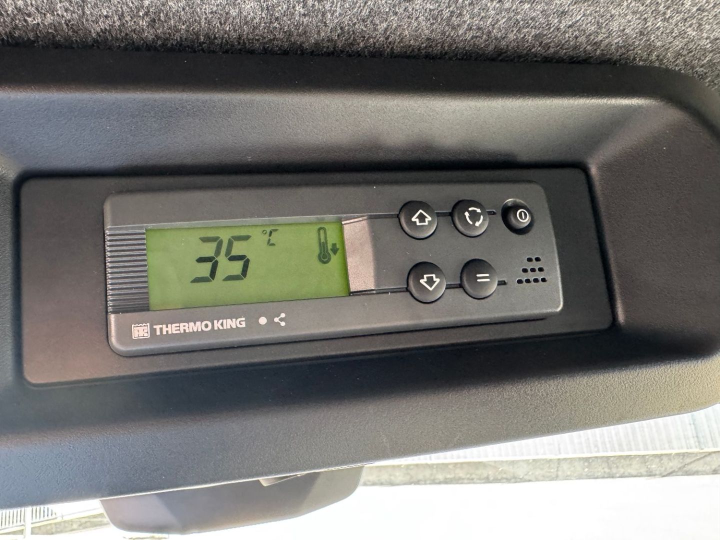 RENAULT MASTER FRIGORIFIQUE - 150CV L3H2 8,8M3 GROUPE THERMOKING CELLULE TRIMAT