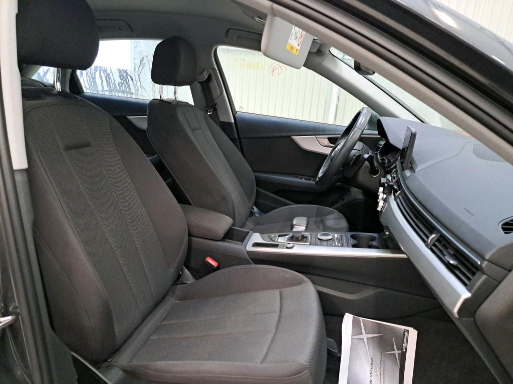 AUDI A4 - 2.0 TDI 150 BUSINESS LINE S tronic 7