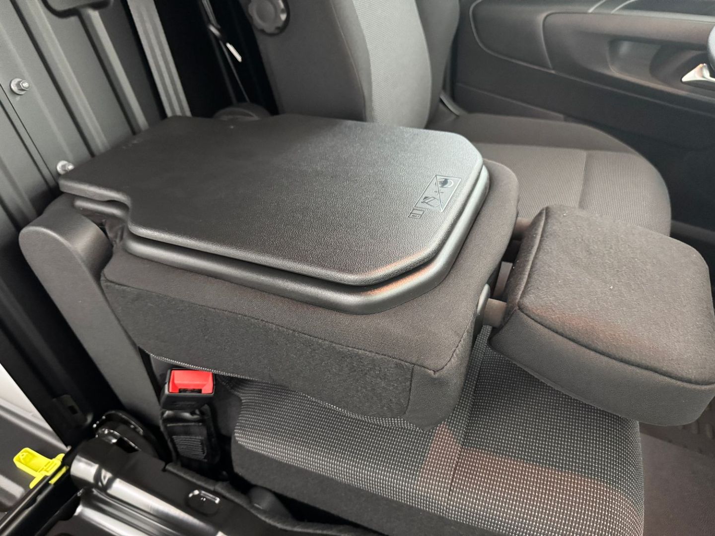 CITROEN BERLINGO VAN - XL 950KG 1.5 BLUEHDI 130 S&S EAT8