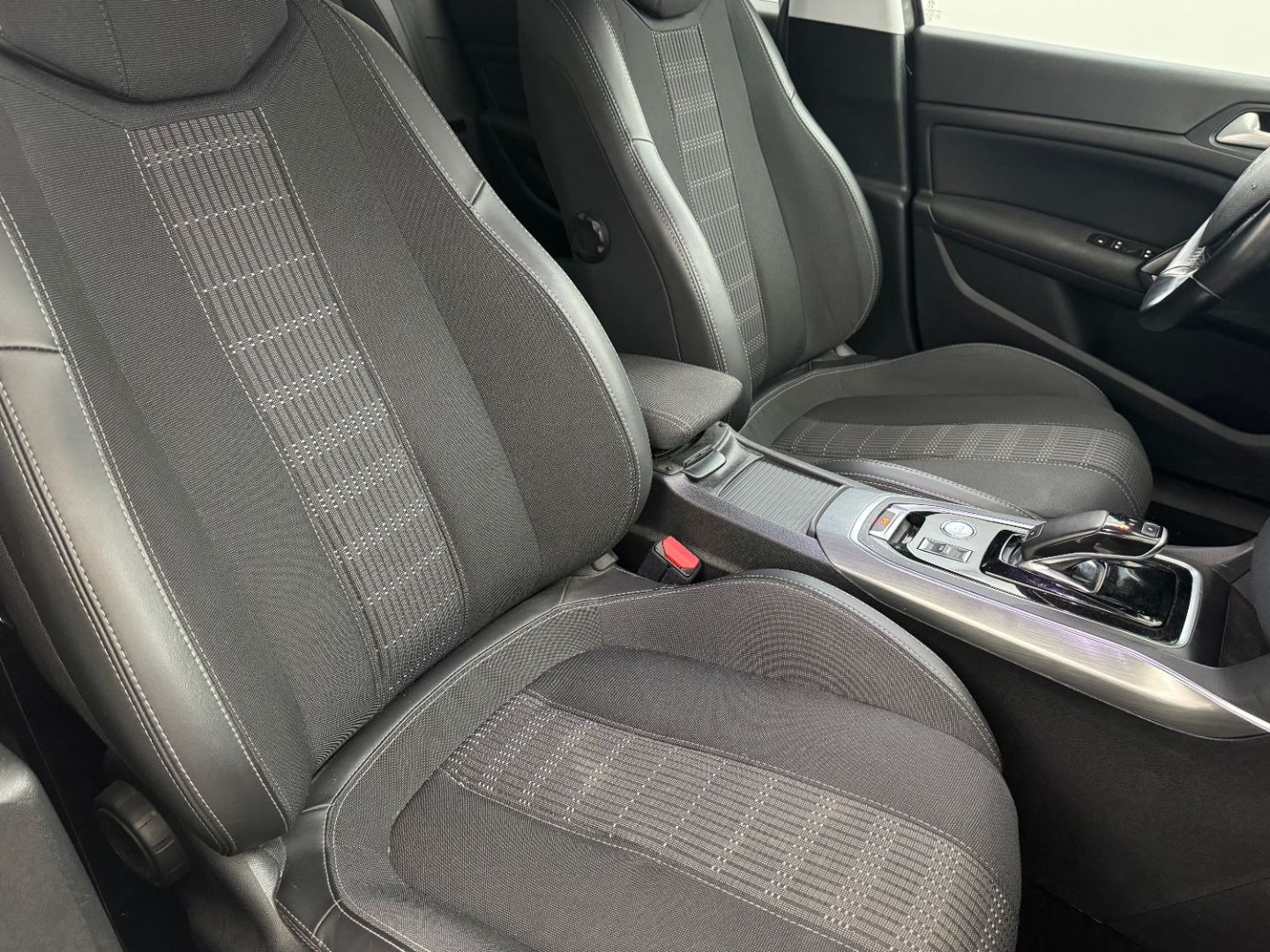 PEUGEOT 308 - 1.5 BlueHDi 130 Allure EAT8