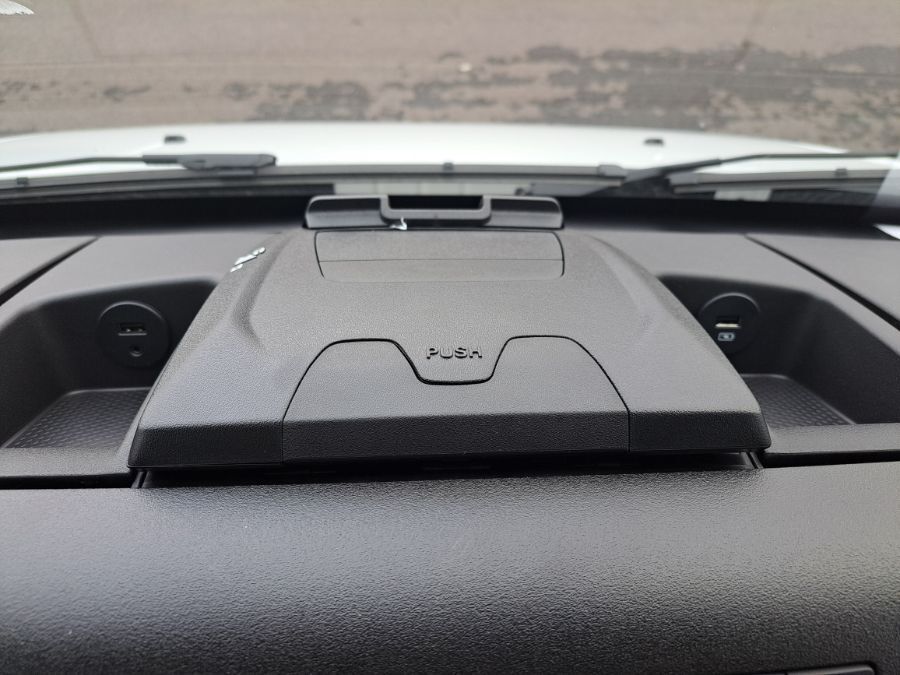 IVECO DAILY FRIGORIFIQUE - 35S18 A8 180CV 3L FOURGON L4H2 11.7M3