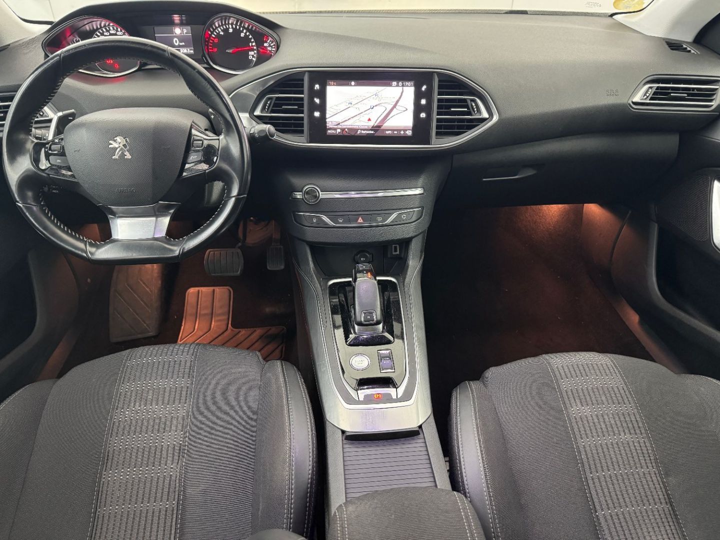 PEUGEOT 308 - 1.5 BlueHDi 130 Allure EAT8