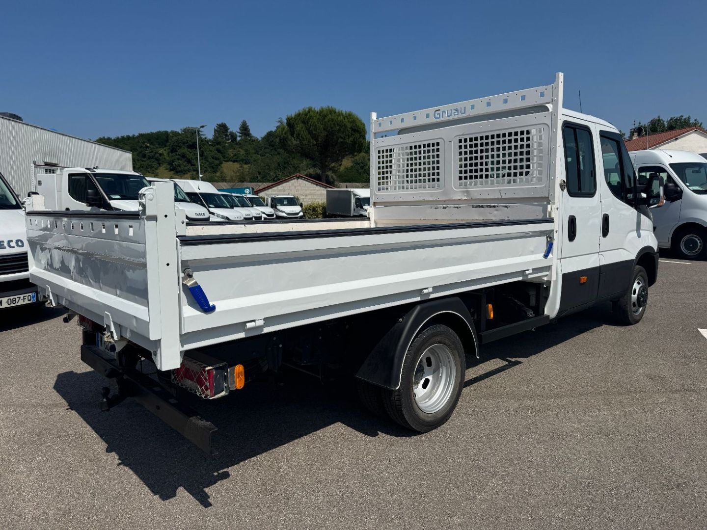 IVECO DAILY BENNE - 35C18 A8 180CV 3L