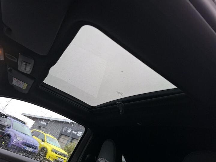 ABARTH 595 - 1.4 T-Jet 165 Turismo