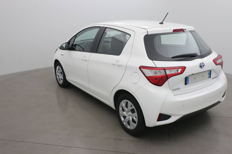TOYOTA YARIS AFFAIRES - HYBRIDE 100H FRANCE BUSINESS 5p