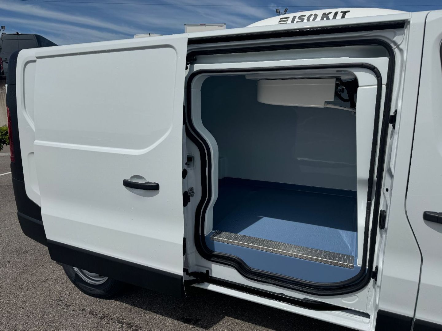 RENAULT TRAFIC FRIGORIFIQUE - 2.0 BLUE DCI 150 L2H1 ADVANCE BVA9
