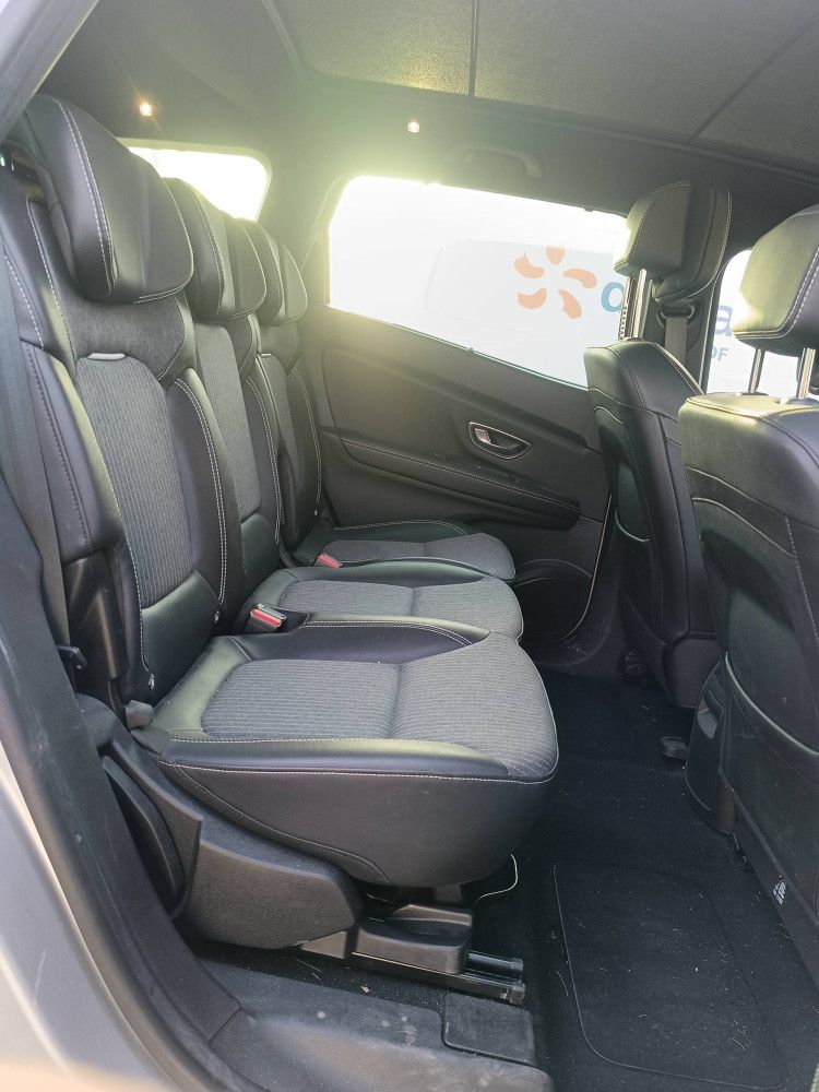 RENAULT GRAND SCENIC IV - 1.3 TCe 140 Techno 7PL