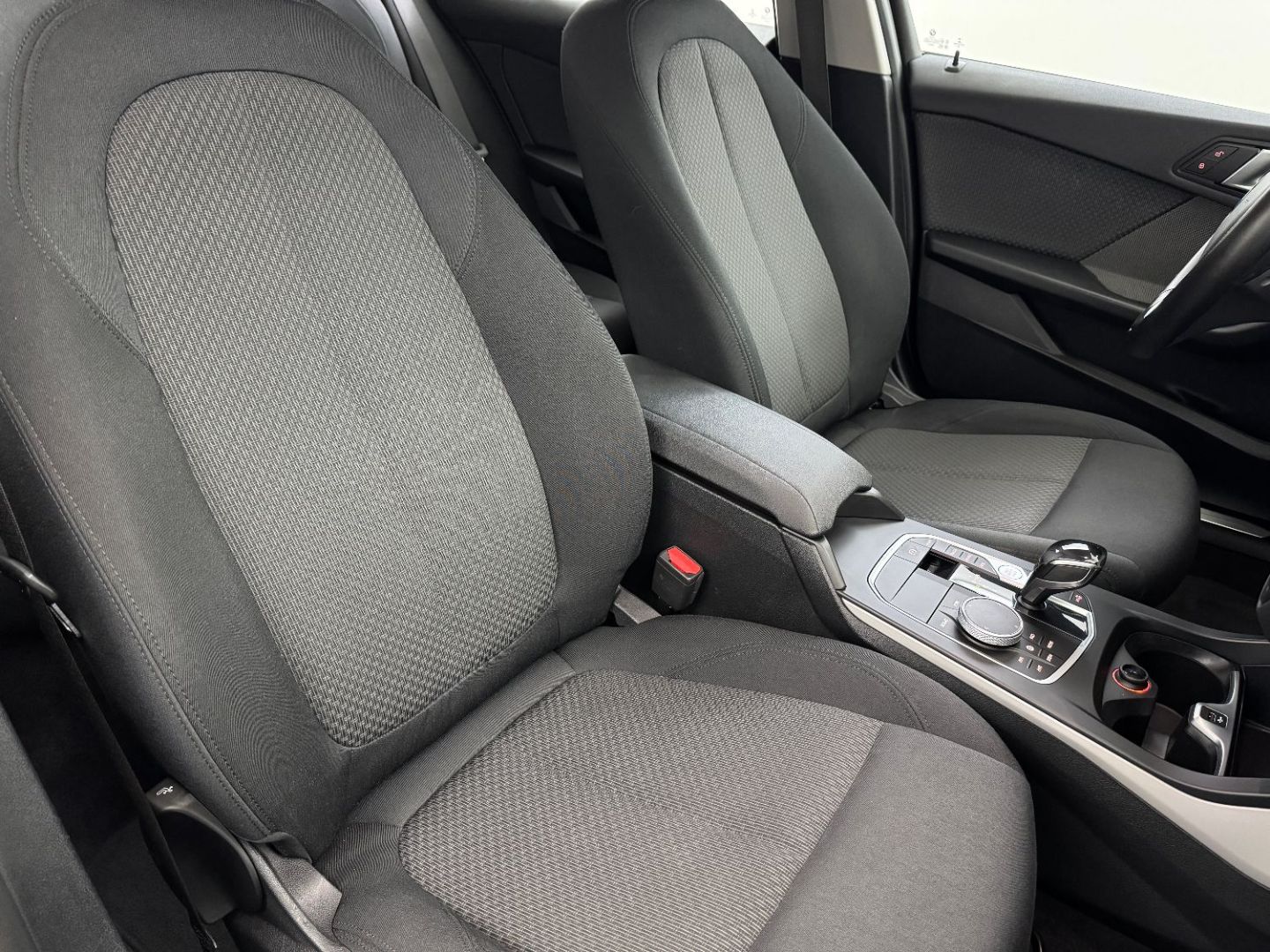 BMW SERIE 1 - 118i 140 Lounge DKG7