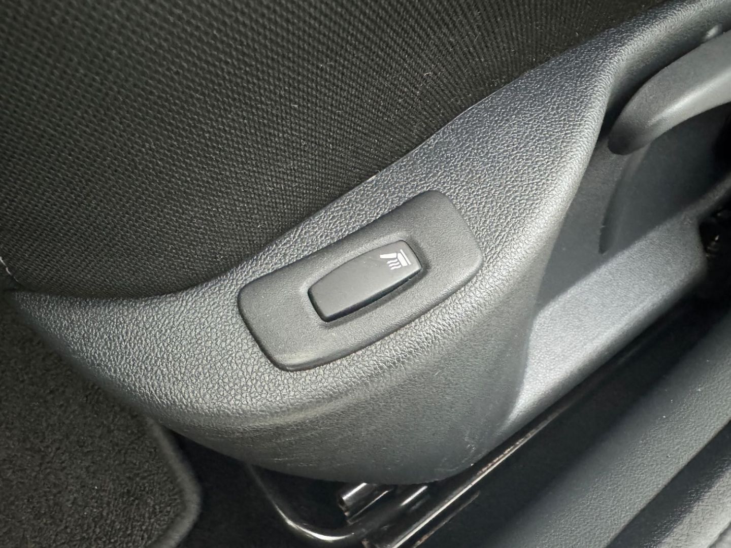 RENAULT CLIO IV ESTATE - ESTATE 0.9 TCe 90 ZEN