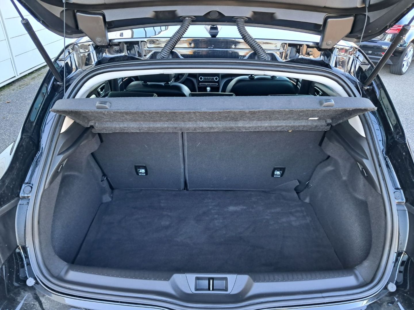 RENAULT MEGANE IV BERLINE - 1.3 TCe 140 TECHNO EDC