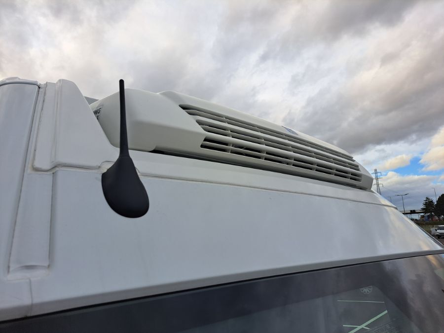 IVECO DAILY FRIGORIFIQUE - 35S18 A8 180CV 3L FOURGON L4H2 11.7M3