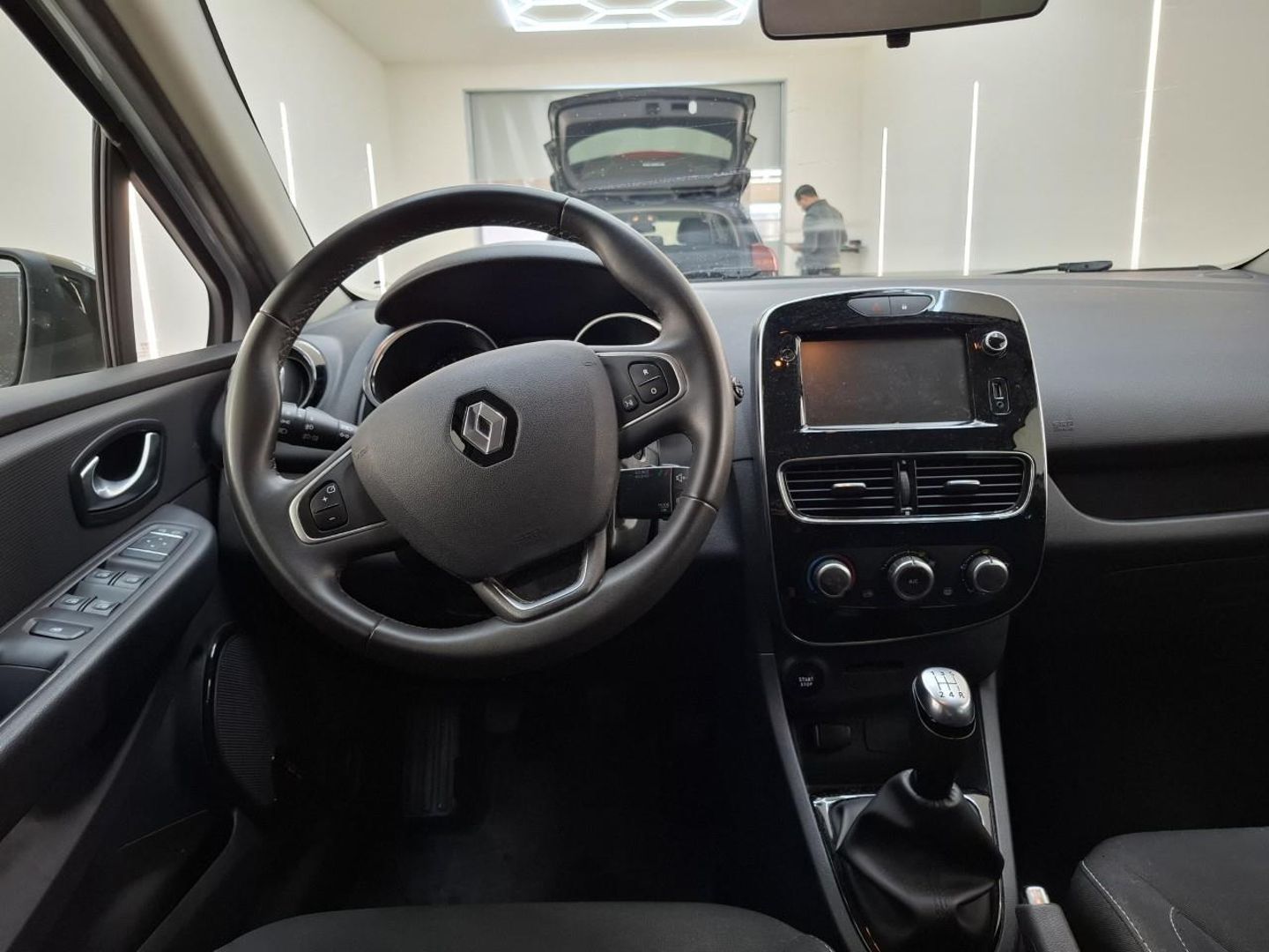 RENAULT CLIO IV - 0.9 TCe 90 LIMITED