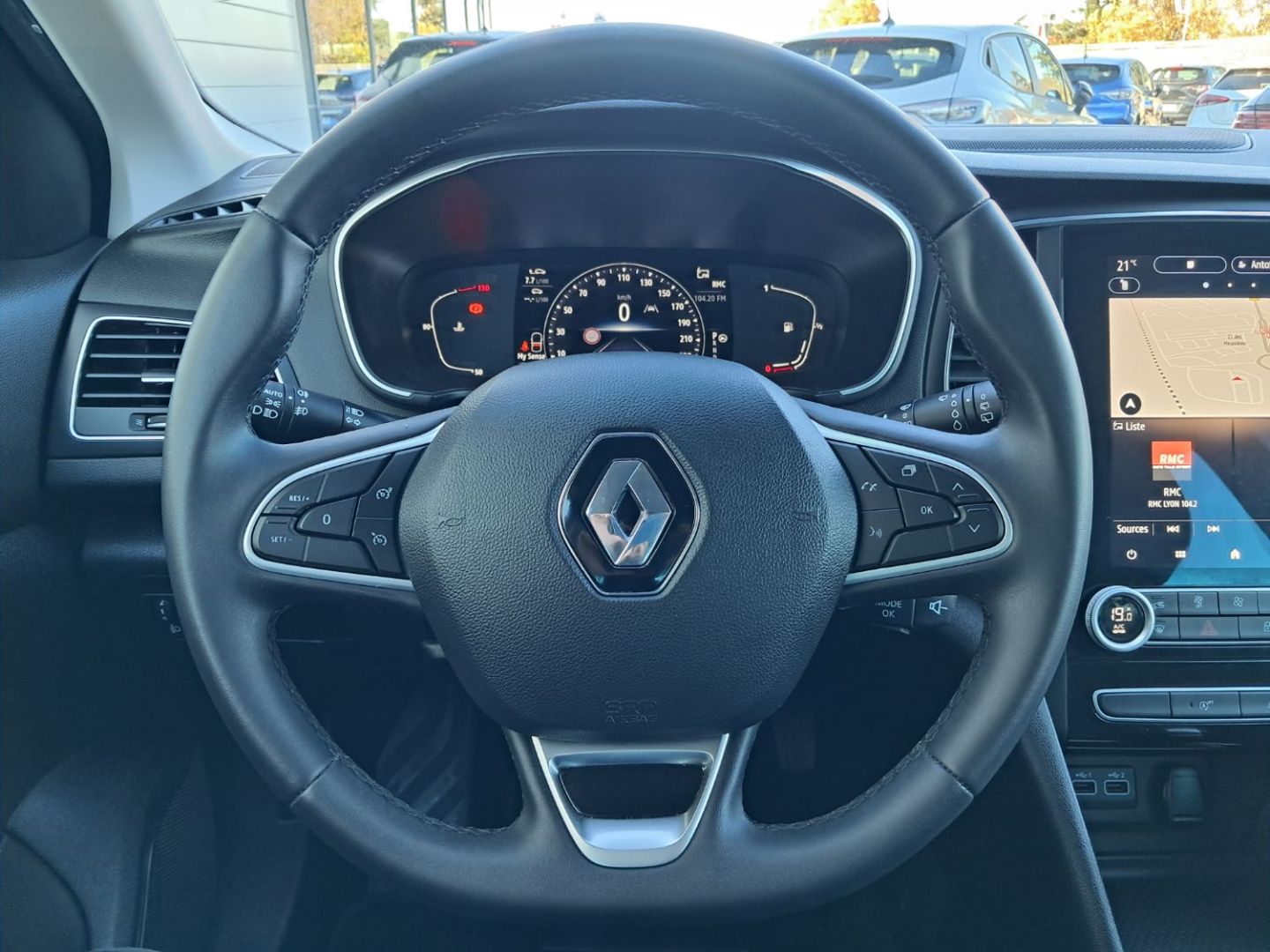 RENAULT MEGANE IV BERLINE - 1.3 TCe 140 TECHNO EDC