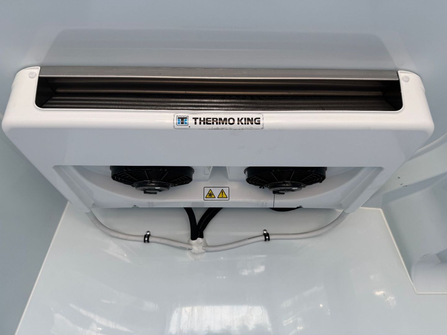 RENAULT MASTER FRIGORIFIQUE - 150CV L3H2 8,8M3 GROUPE THERMOKING CELLULE TRIMAT