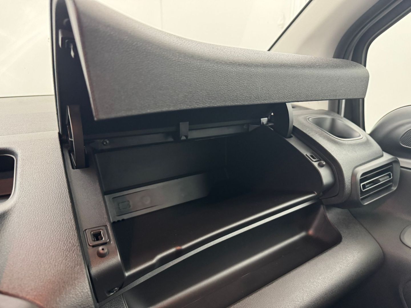 CITROEN BERLINGO VAN - XL 950KG 1.5 BLUEHDI 130 S&S EAT8