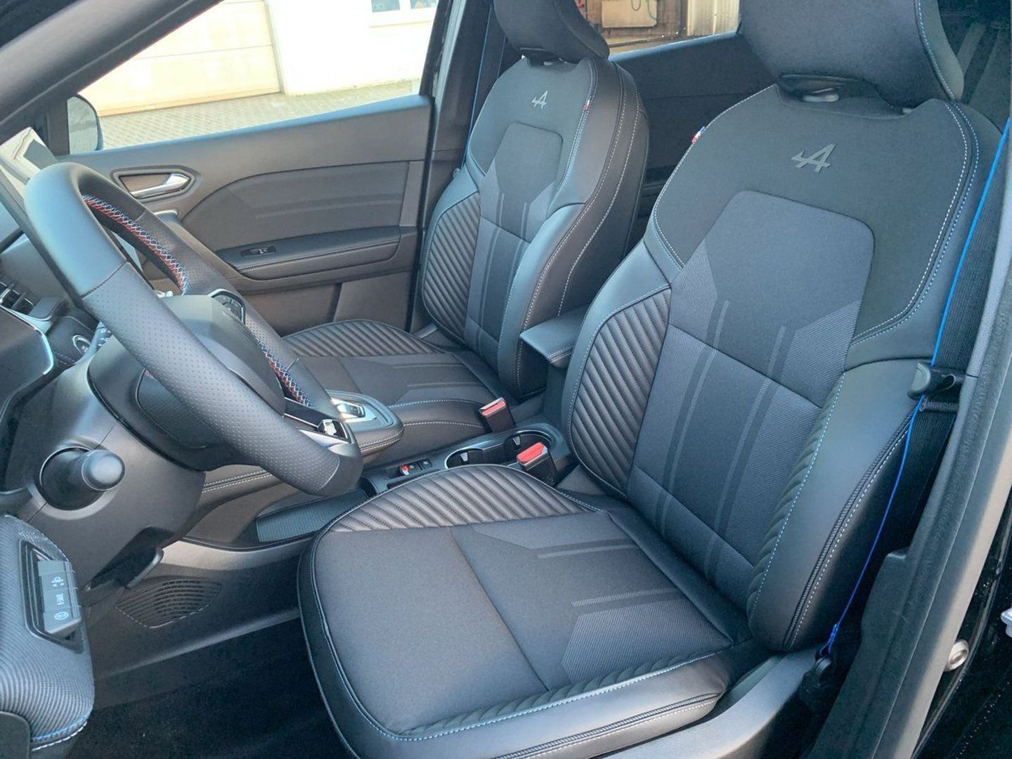 RENAULT SYMBIOZ - Symbioz E-Tech full hybrid 160 Esprit Alpine