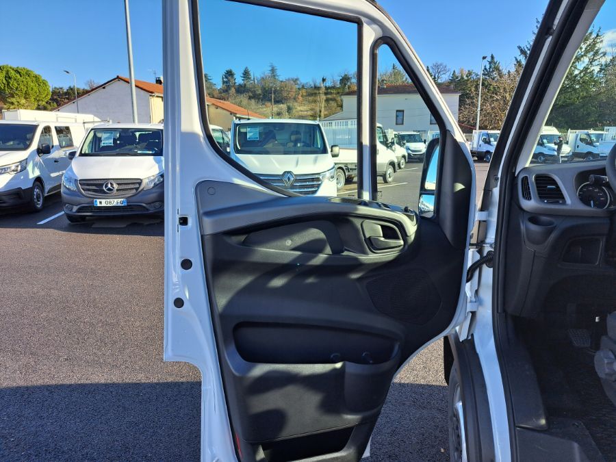 IVECO DAILY FOURGON - 35S16 160CV 2L3 L3H2 12M3
