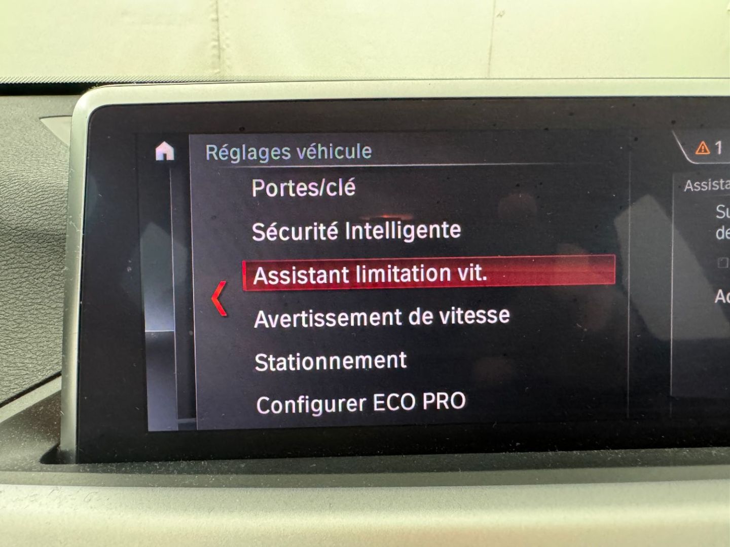 BMW X1 - 1.5 xDrive25e 220 Business Design BVA6