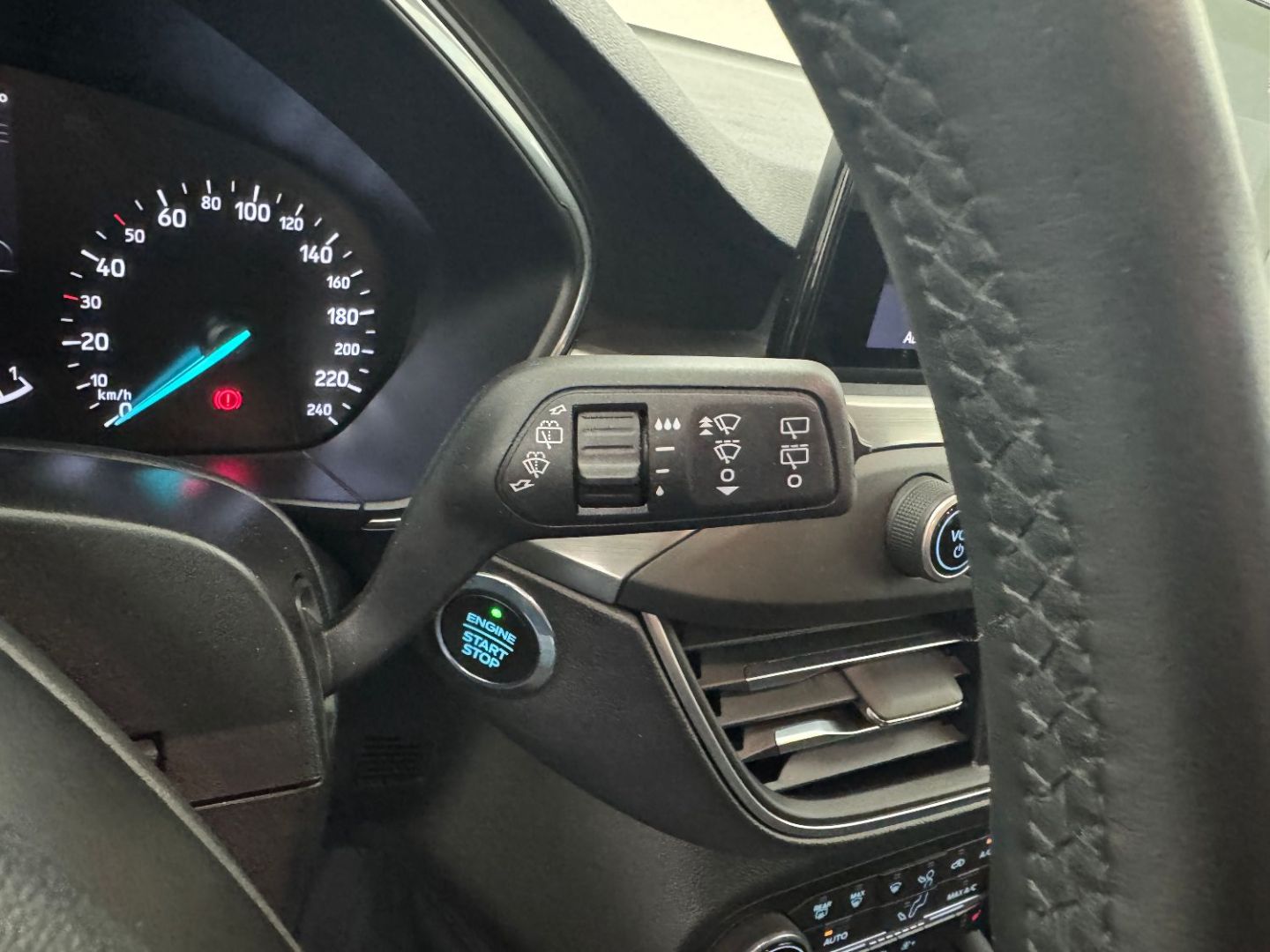 FORD FOCUS - 1.0 EcoBoost 125 Titanium BVA8