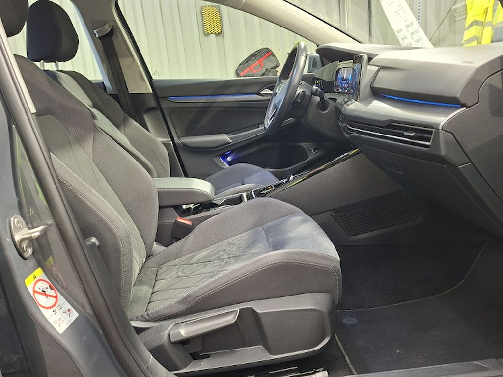 VOLKSWAGEN GOLF - 1.4 Hybrid Rechargeable OPF 204 Style DSG6