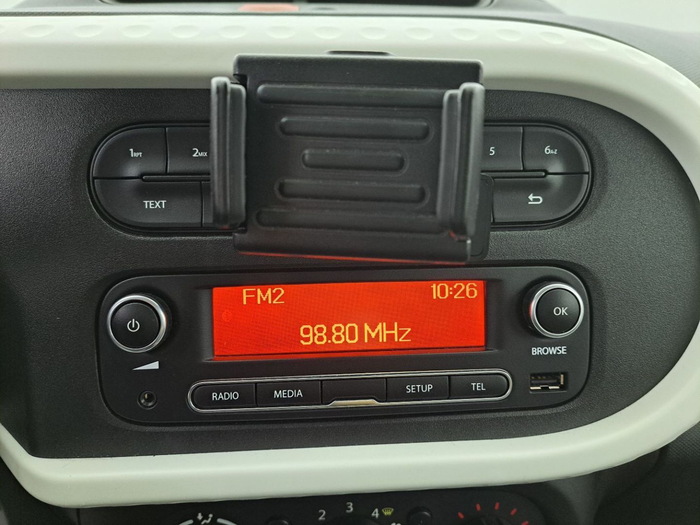 RENAULT TWINGO III - 1.0 SCe 75 Zen