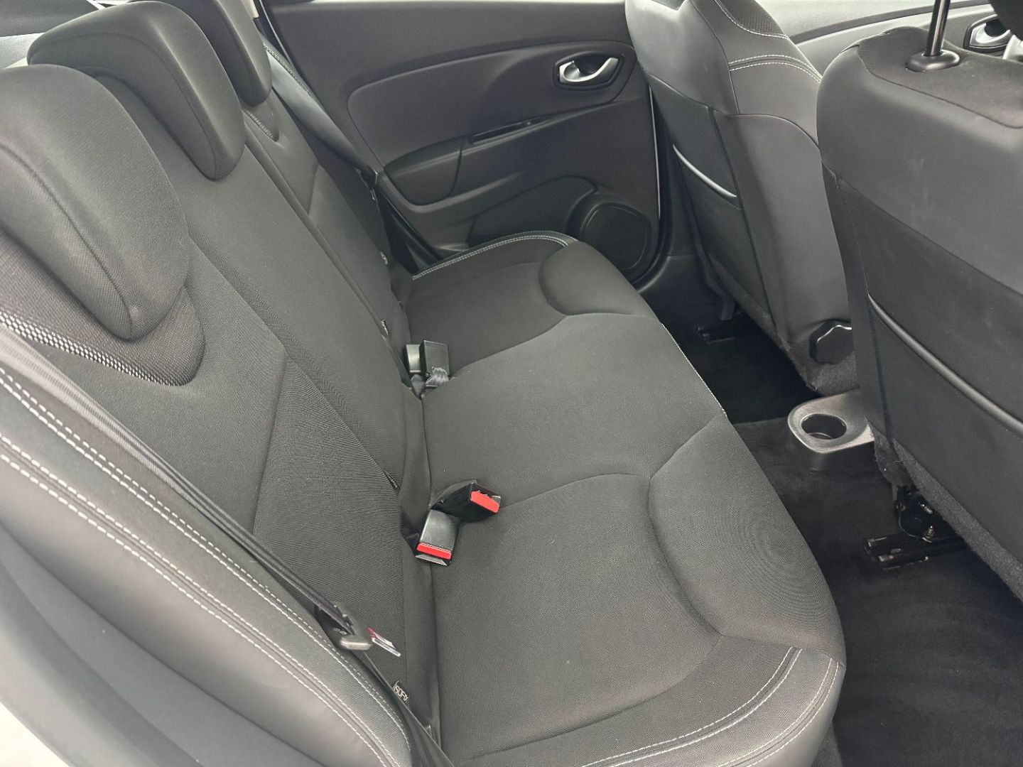 RENAULT CLIO IV ESTATE - Estate 0.9 TCe 90 zen