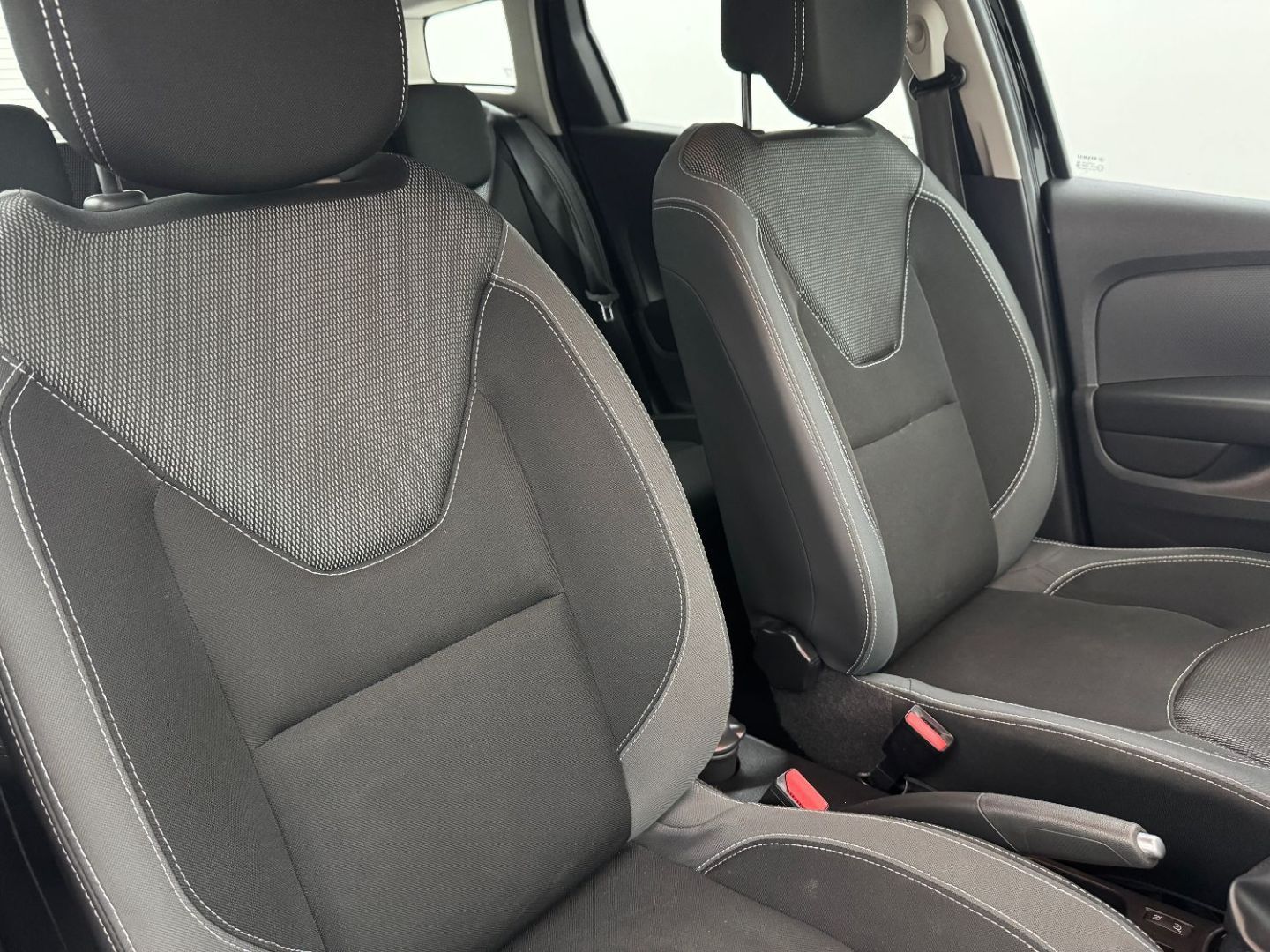 RENAULT CLIO IV ESTATE - ESTATE 0.9 TCe 90 ZEN