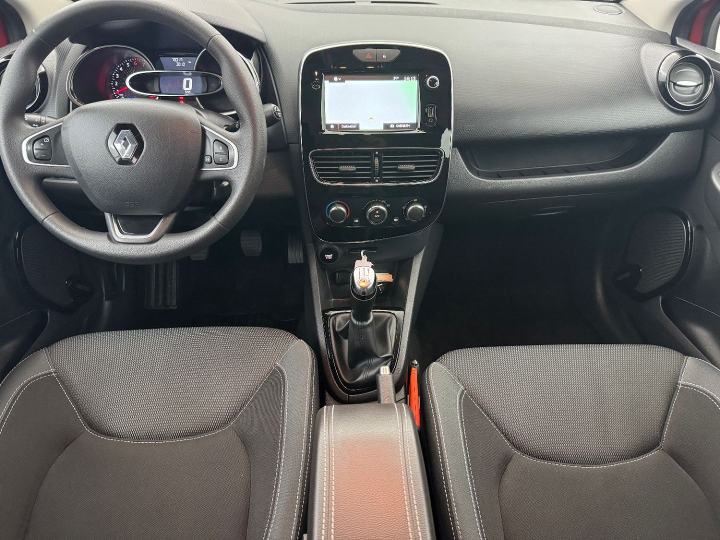 RENAULT CLIO IV - 0.9 TCe 90 Zen