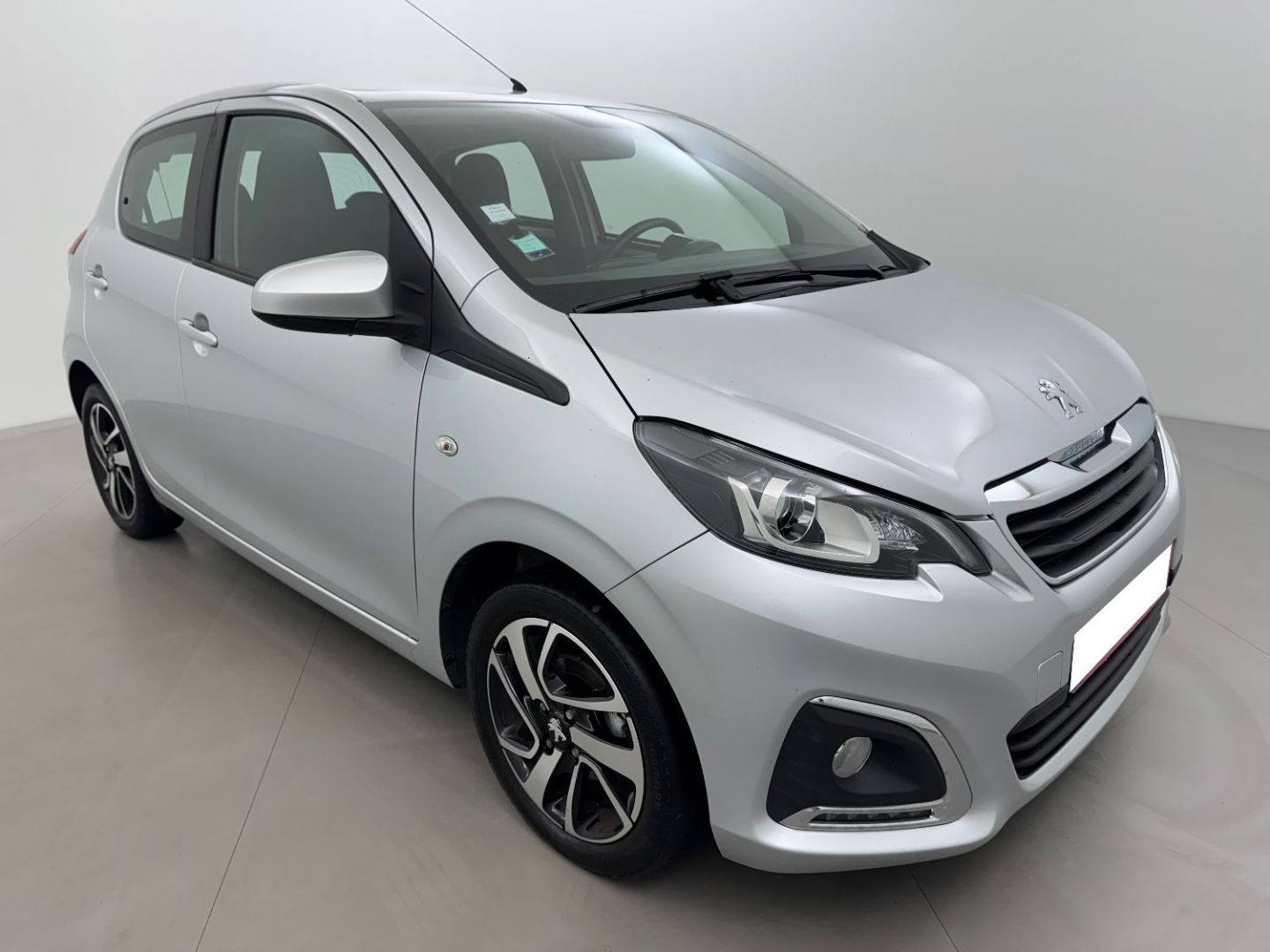 PEUGEOT 108 1.0 VTi 72 Allure 5p