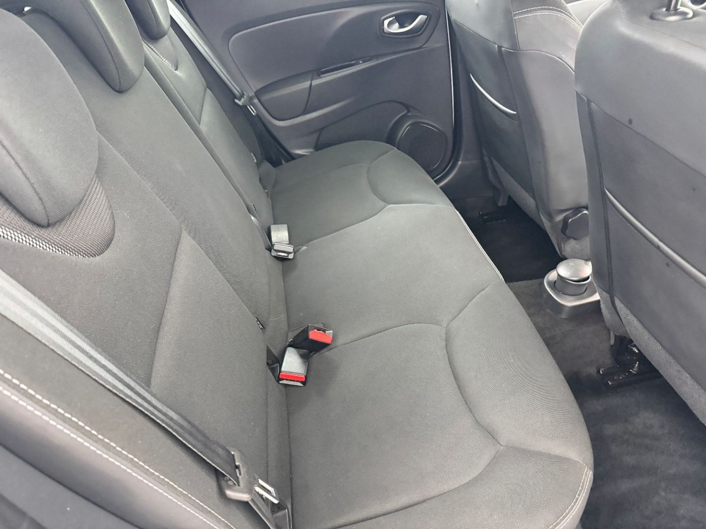 RENAULT CLIO IV ESTATE - Estate 0.9 TCe 90 zen
