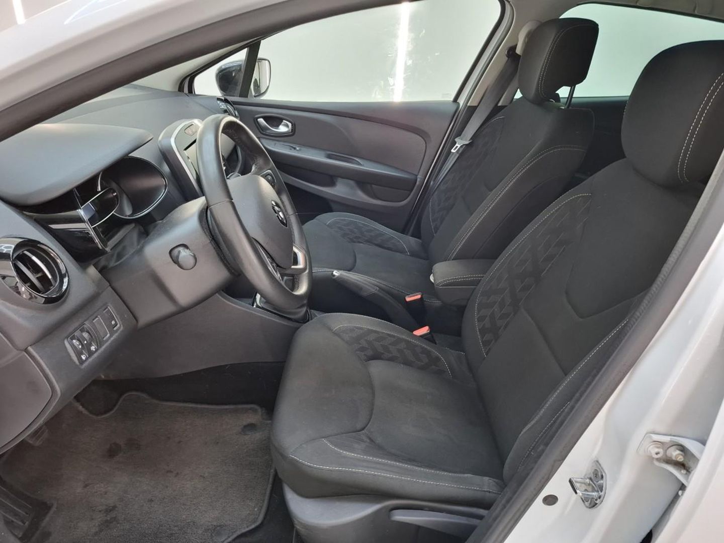 RENAULT CLIO IV - 0.9 TCe 90 LIMITED