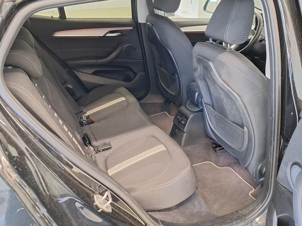 BMW X2 - sDrive 18i 136 Lounge DKG7