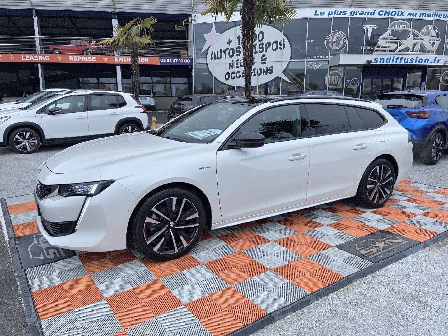 PEUGEOT 508 SW - HYBRID 225 e-EAT8 GT Toit Hayon Sièges Chauffants