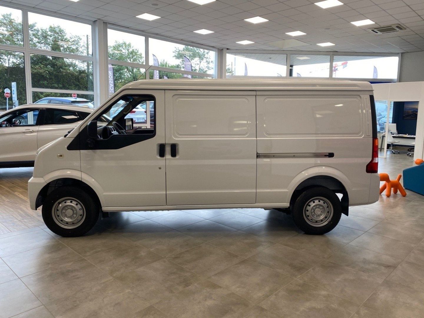 DFSK Eco City 35 - VAN 2 Places Caméra 2 Portes Lat. Clim. Bluetooth Tolé