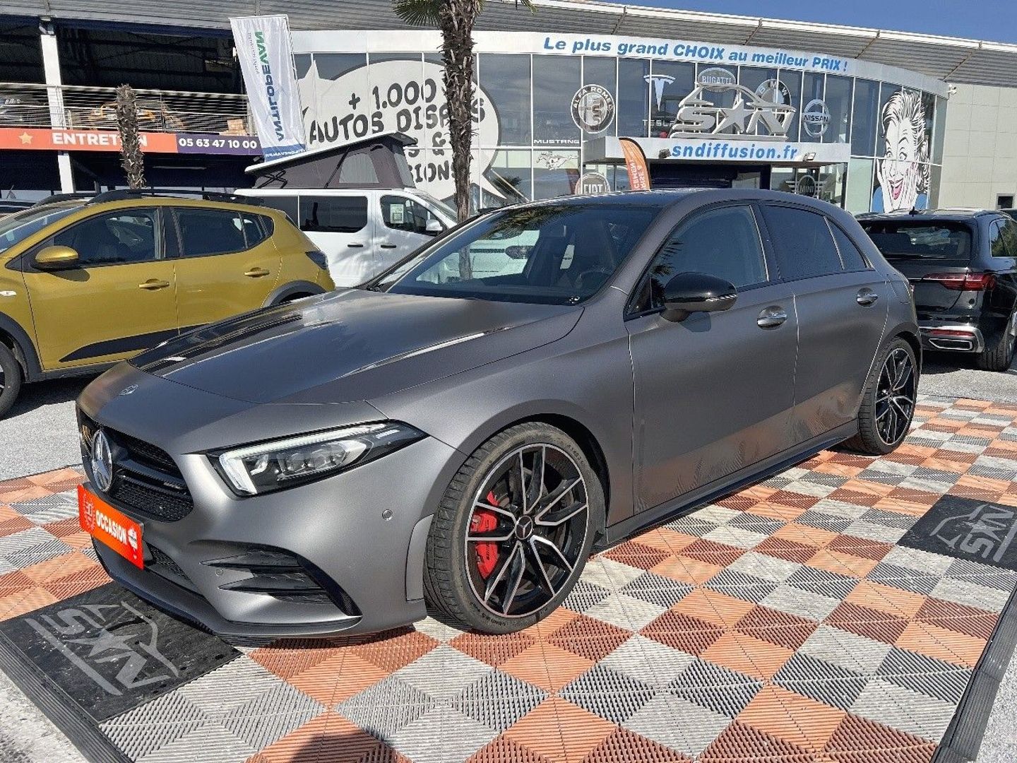 MERCEDES-BENZ CLASSE A - 35 306 AMG 4 MATIC CUIR TOIT Caméra 360°