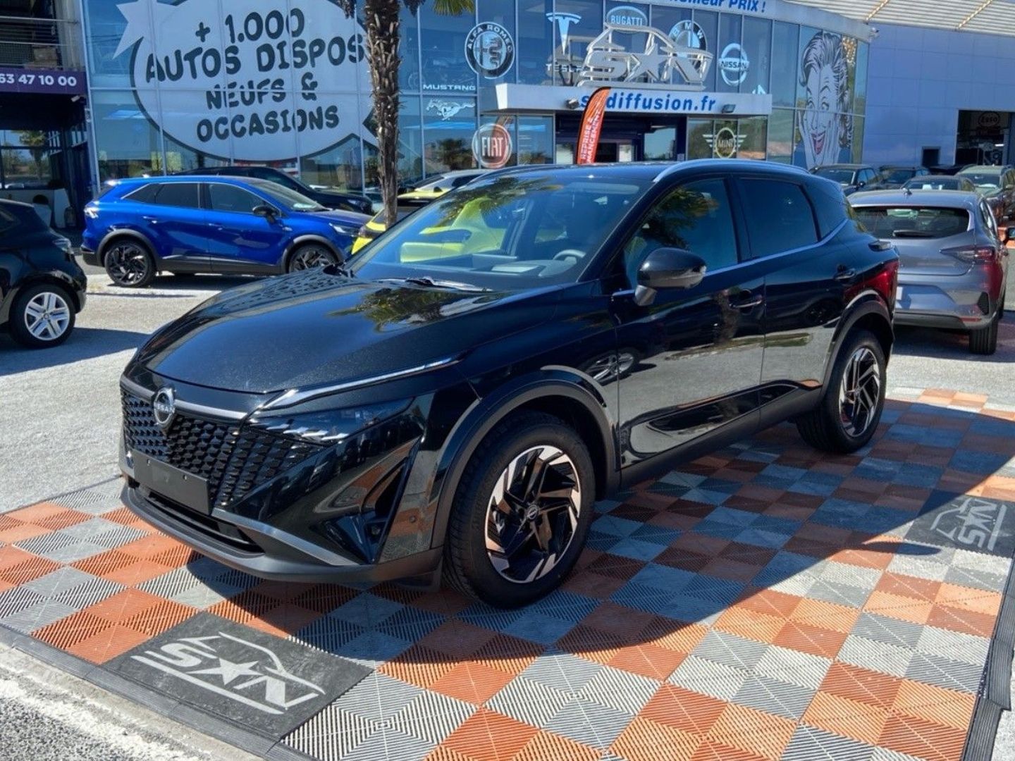 NISSAN QASHQAI - NEW E -POWER 205 N-CONNECTA PACK CONFORT & HIVER BARRES (2025)