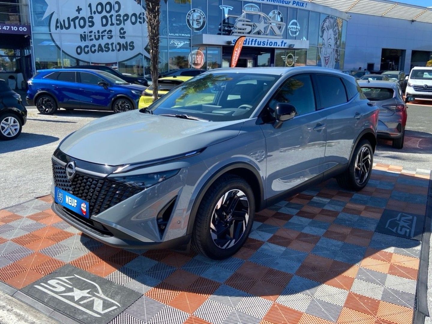 NISSAN QASHQAI - NEW E -POWER 205 N-CONNECTA PACK CONFORT & HIVER BARRES (2025)