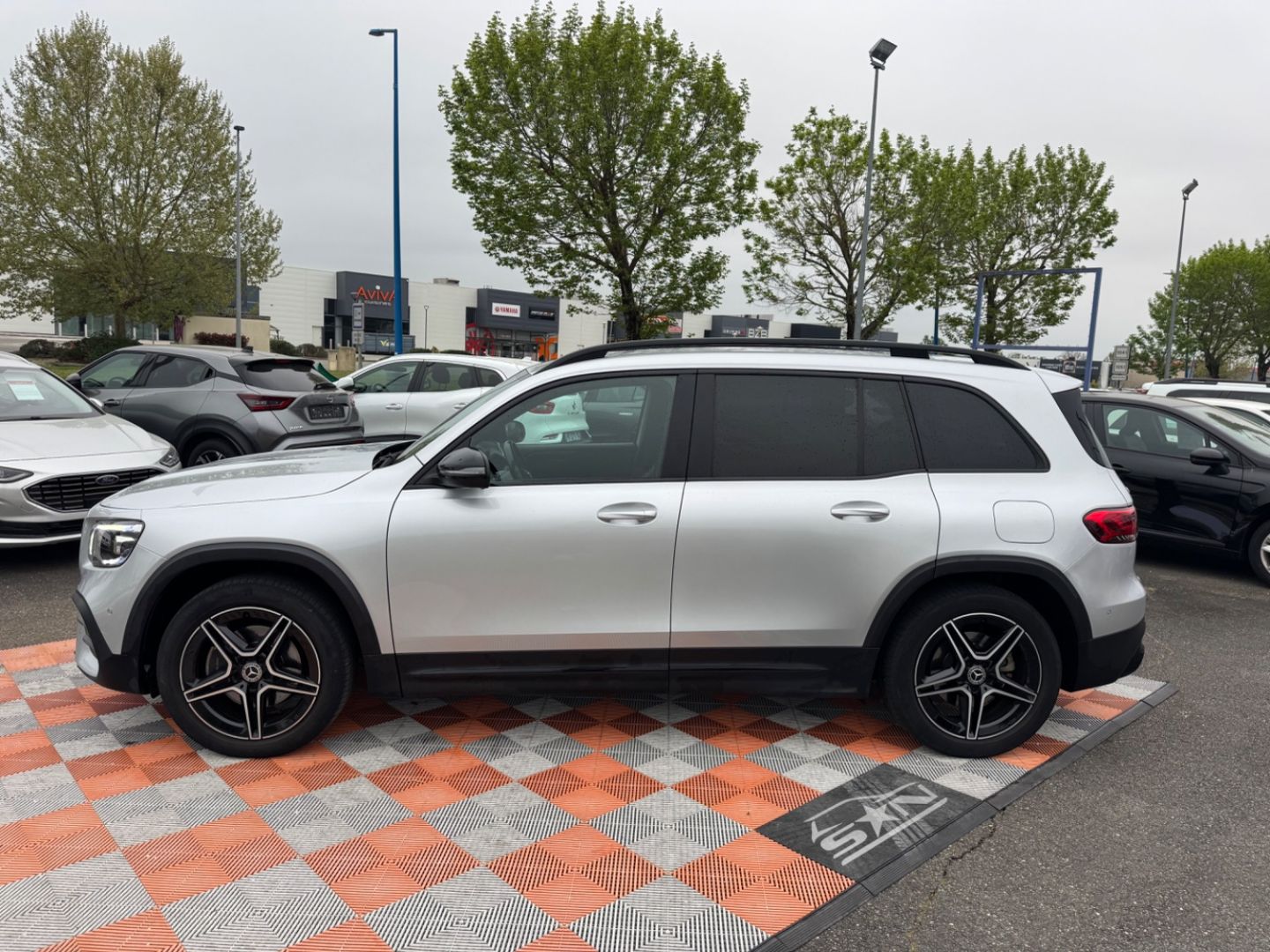 MERCEDES-BENZ GLB - 200 D 150 BVA AMG LINE Pack Black Attelage